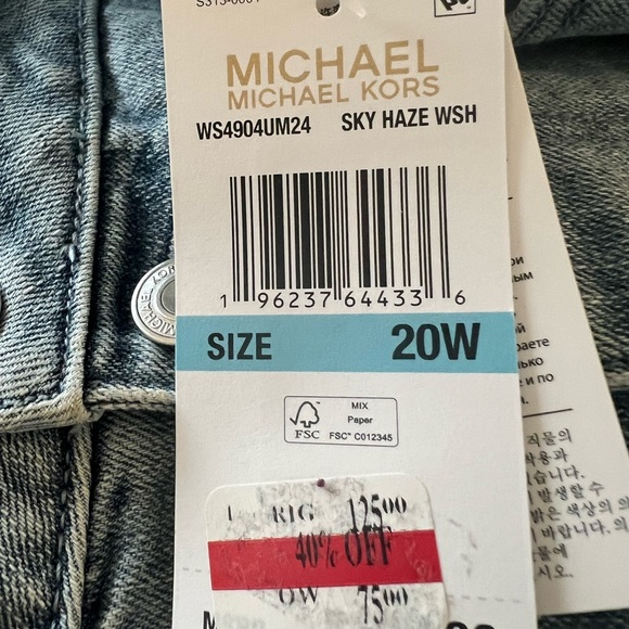 Michael Kors Selma Cropped Flair Jeans - Picture 6 of 10